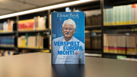 book from the author Elmar Brok